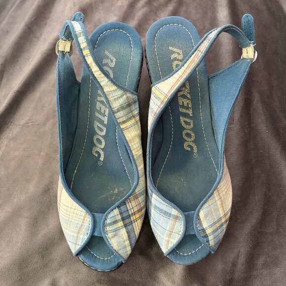 Vintage-Inspired Rocket Dog Plaid Wedge Sandals - Picture 1 of 6